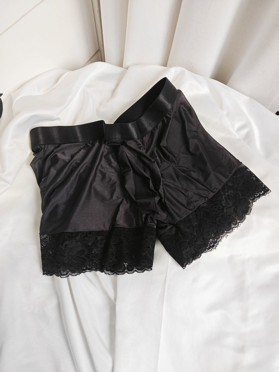 Sexy Man's Glossy Lace Hem Sho - Pouch Boxer Pouch recension och pris